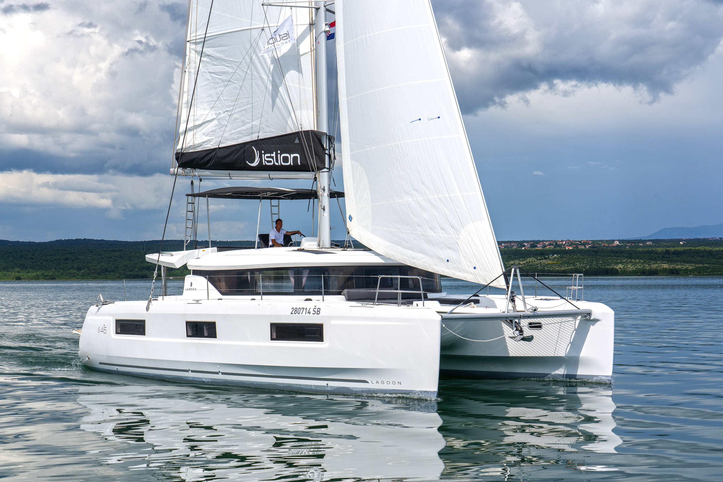 Lagoon 46 - 4 + 2 cab. — photo 6