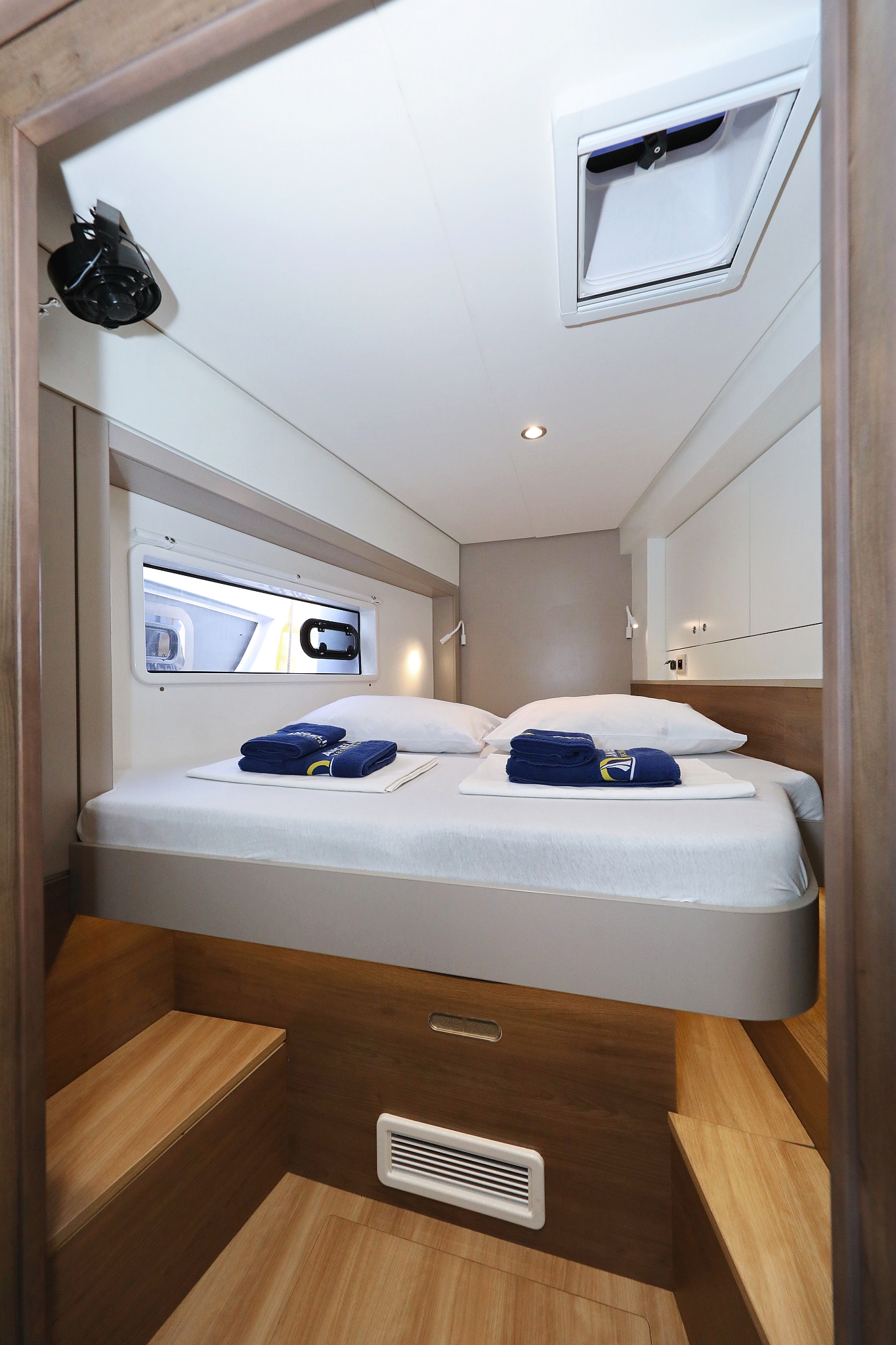 Bali 4.2 - 4 + 1 cab. — photo 26
