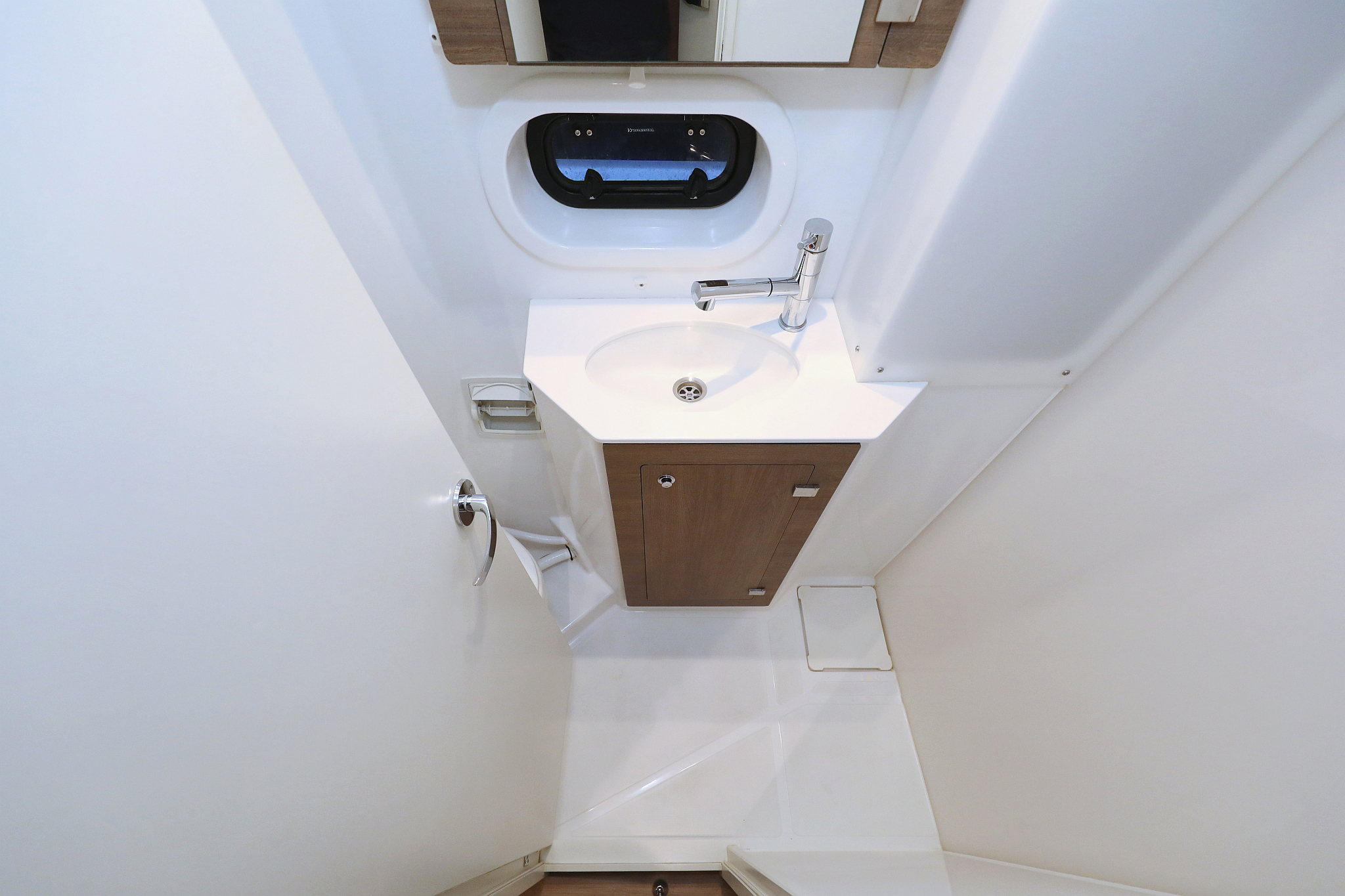 Bali 4.2 - 4 + 1 cab. — photo 33