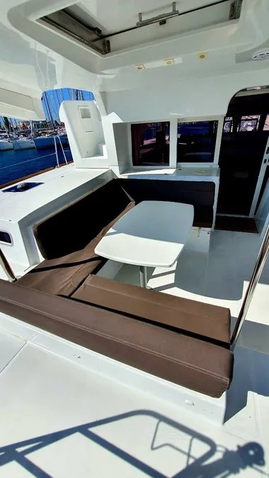 Lagoon 450 F - 4 + 1 cab. — photo 4