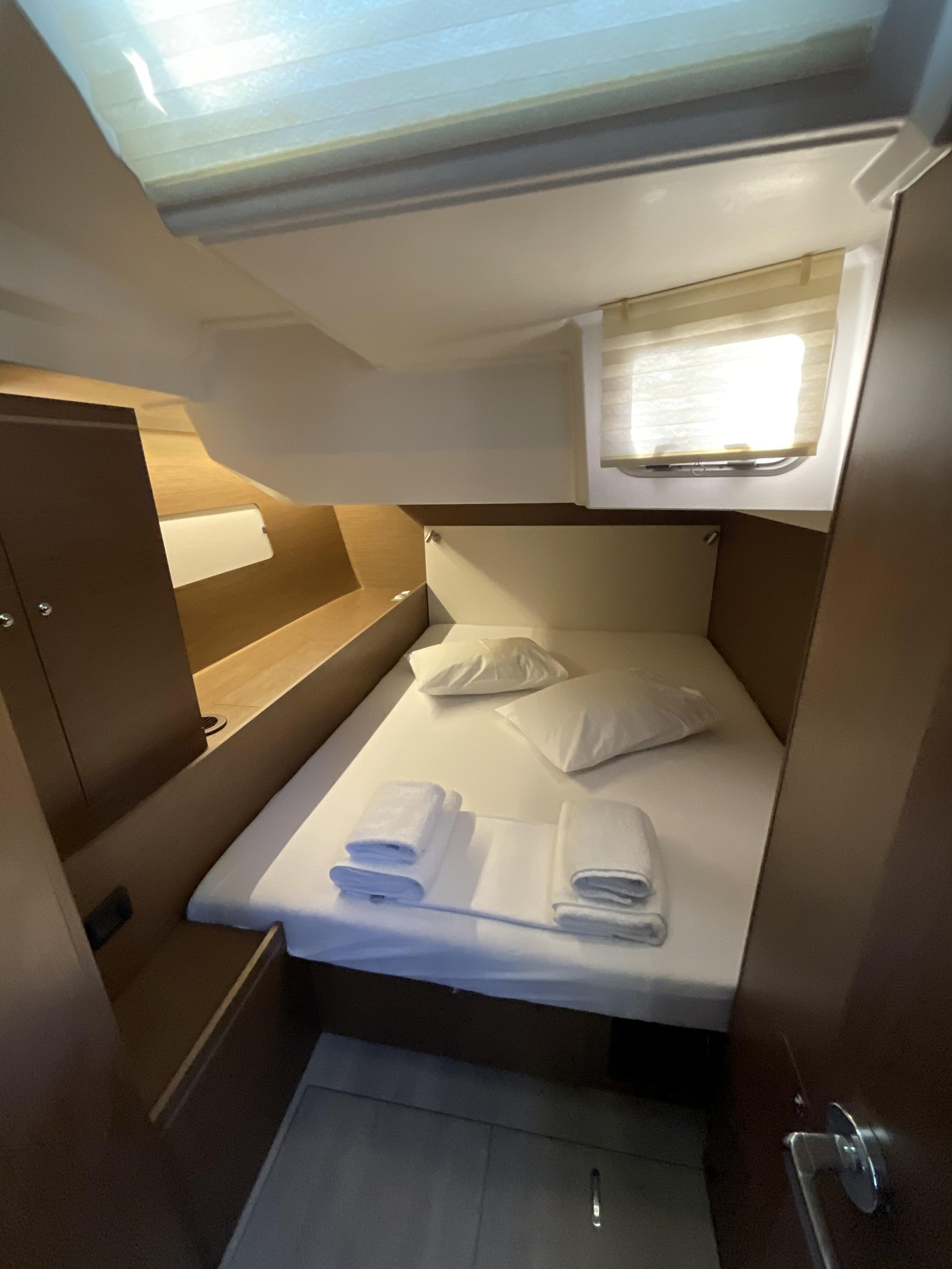 Oceanis 51.1 - 5 + 1 cab. — photo 11