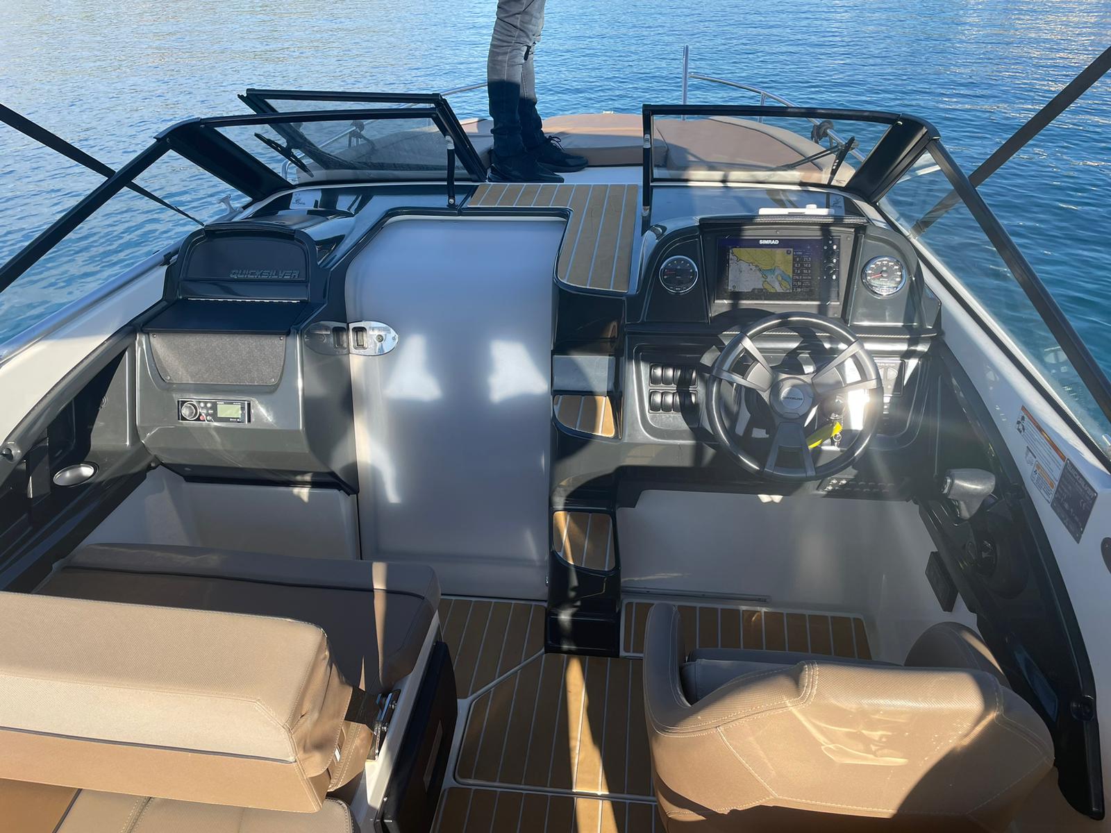 Quicksilver Activ 755 CR — photo 12