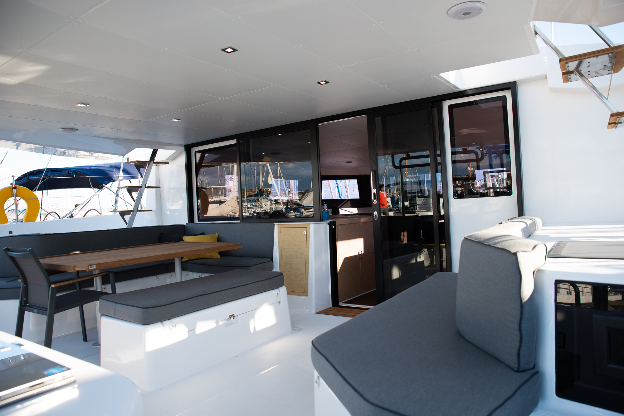 Dufour 48 Catamaran - 5 + 1 cab. — photo 6