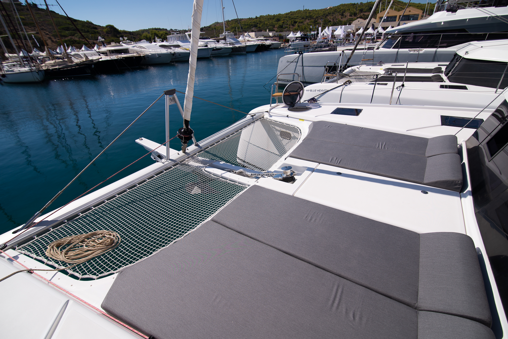 Dufour 48 Catamaran - 5 + 1 cab. — photo 4