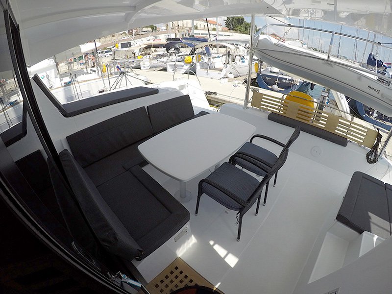 Lagoon 42 - 4 + 2 cab. — photo 8