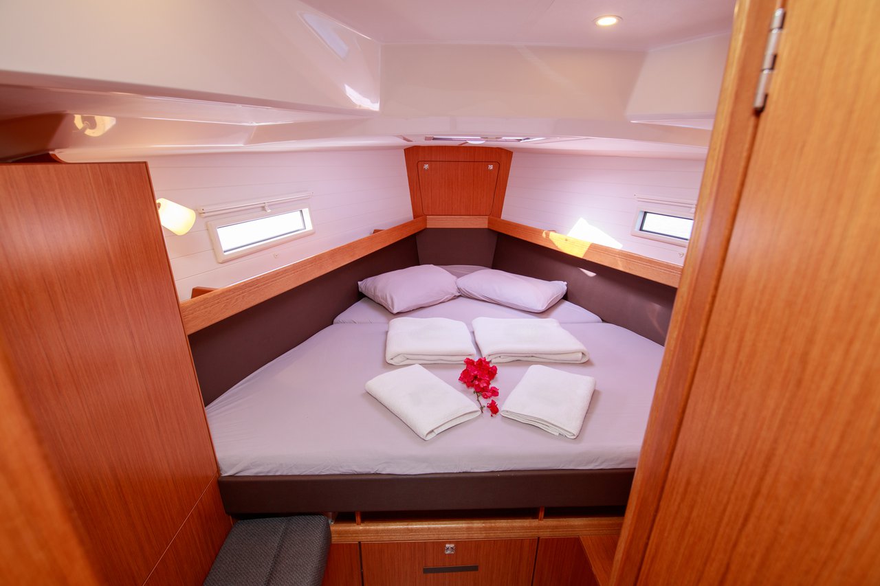 Bavaria Cruiser 41 - 3 cab. — photo 13