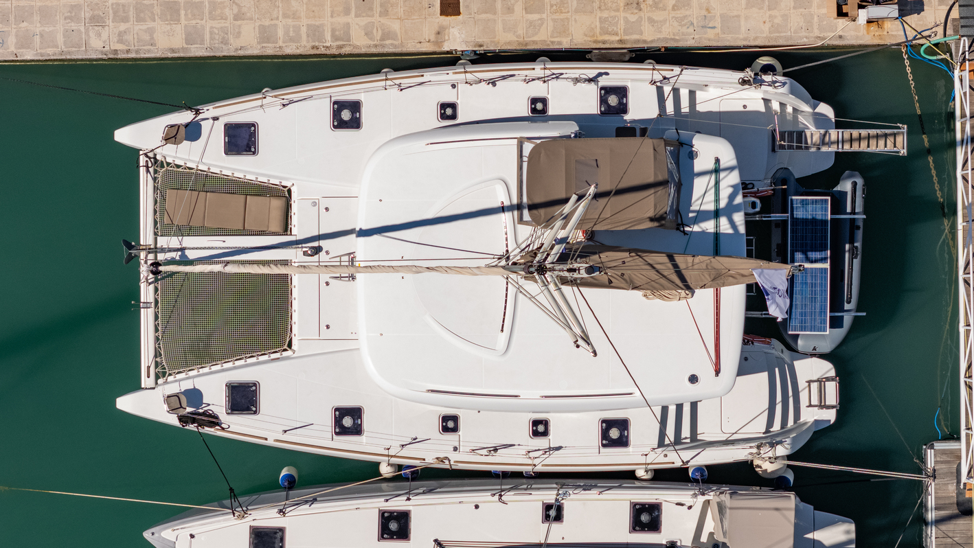 Lagoon 39 - 4 + 2 cab. — photo 4