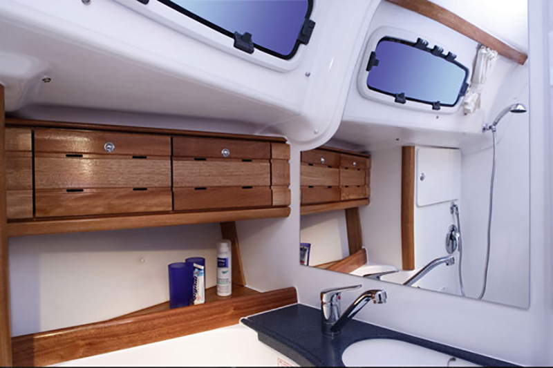 Bavaria 50 Cruiser — photo 6
