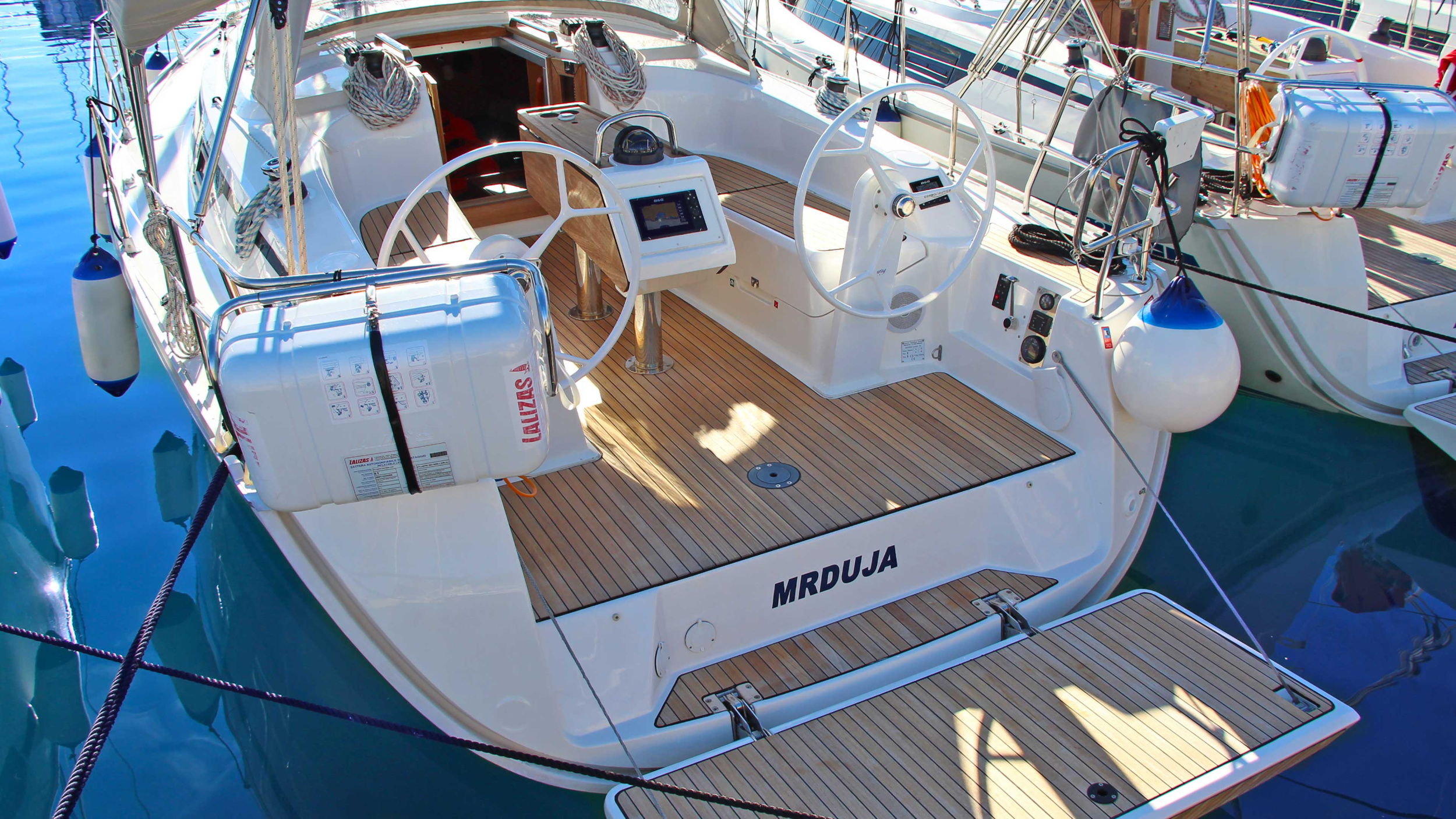 Bavaria Cruiser 34 — photo 1