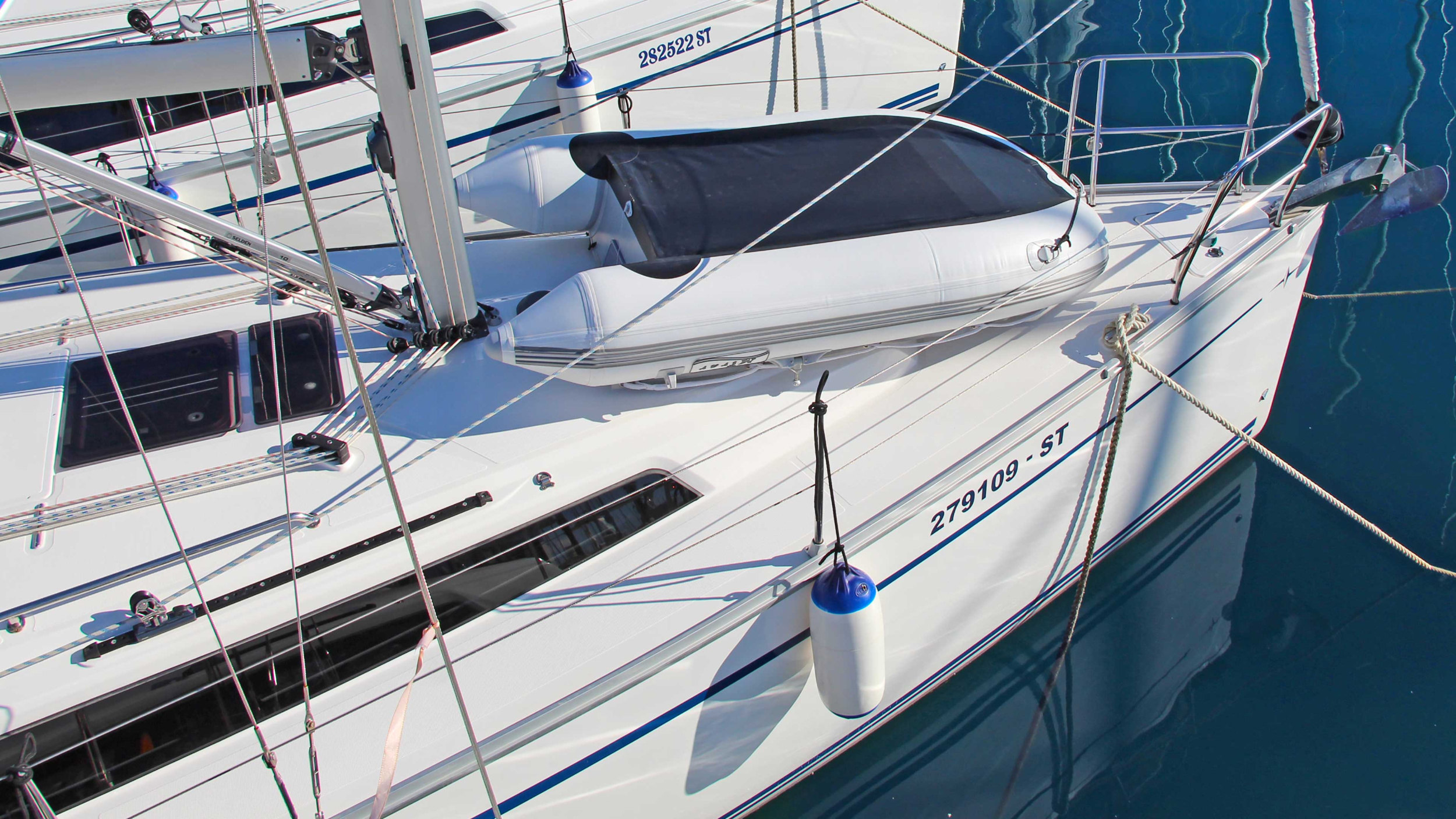 Bavaria Cruiser 34 — photo 11
