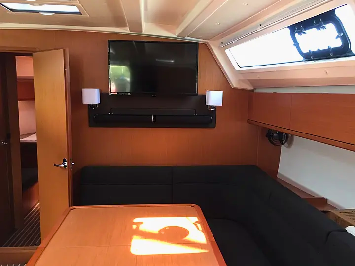 Bavaria Cruiser 46 - 4 cab. — photo 8