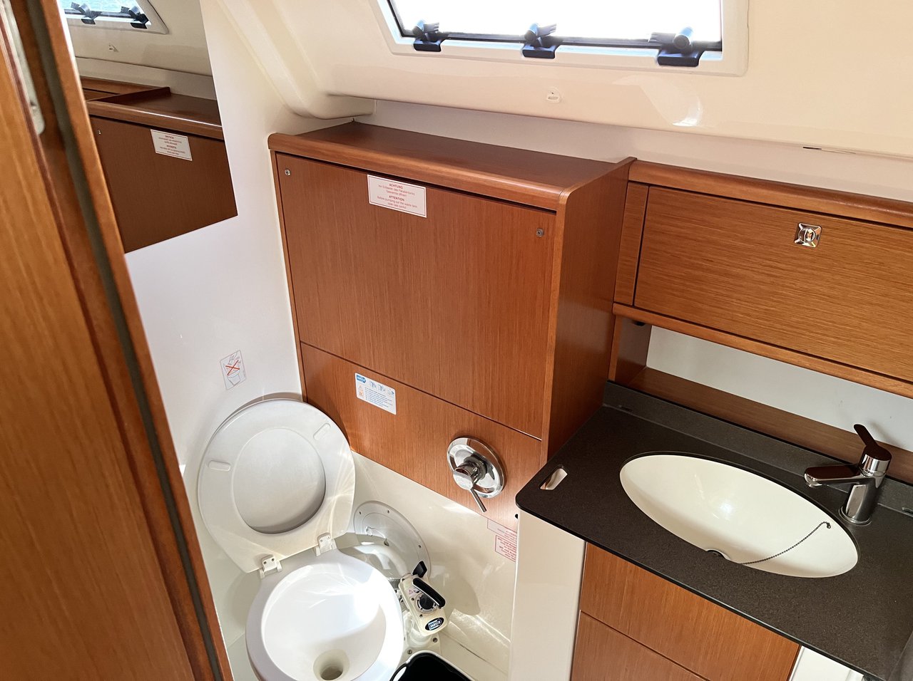 Bavaria Cruiser 51 — photo 15