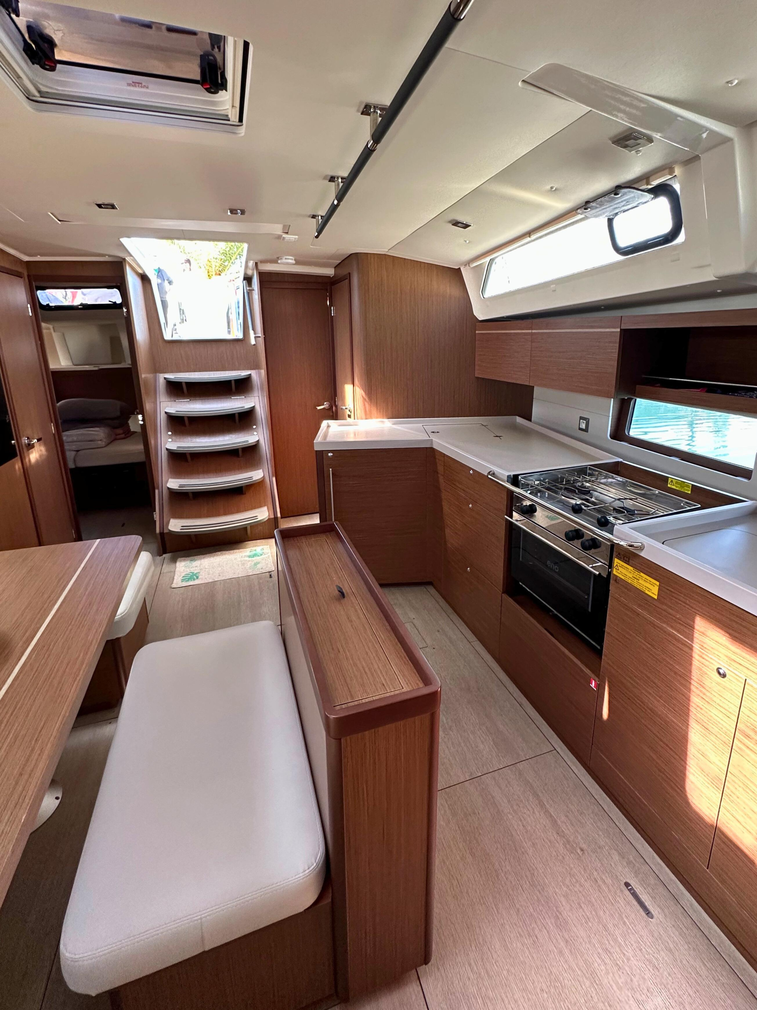 Oceanis 46.1 — photo 9