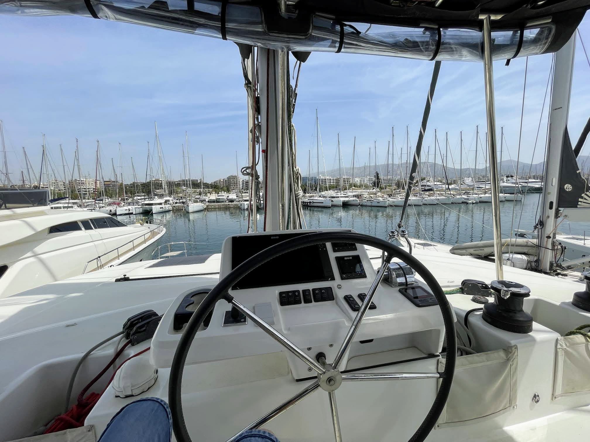 Lagoon 50 — photo 3