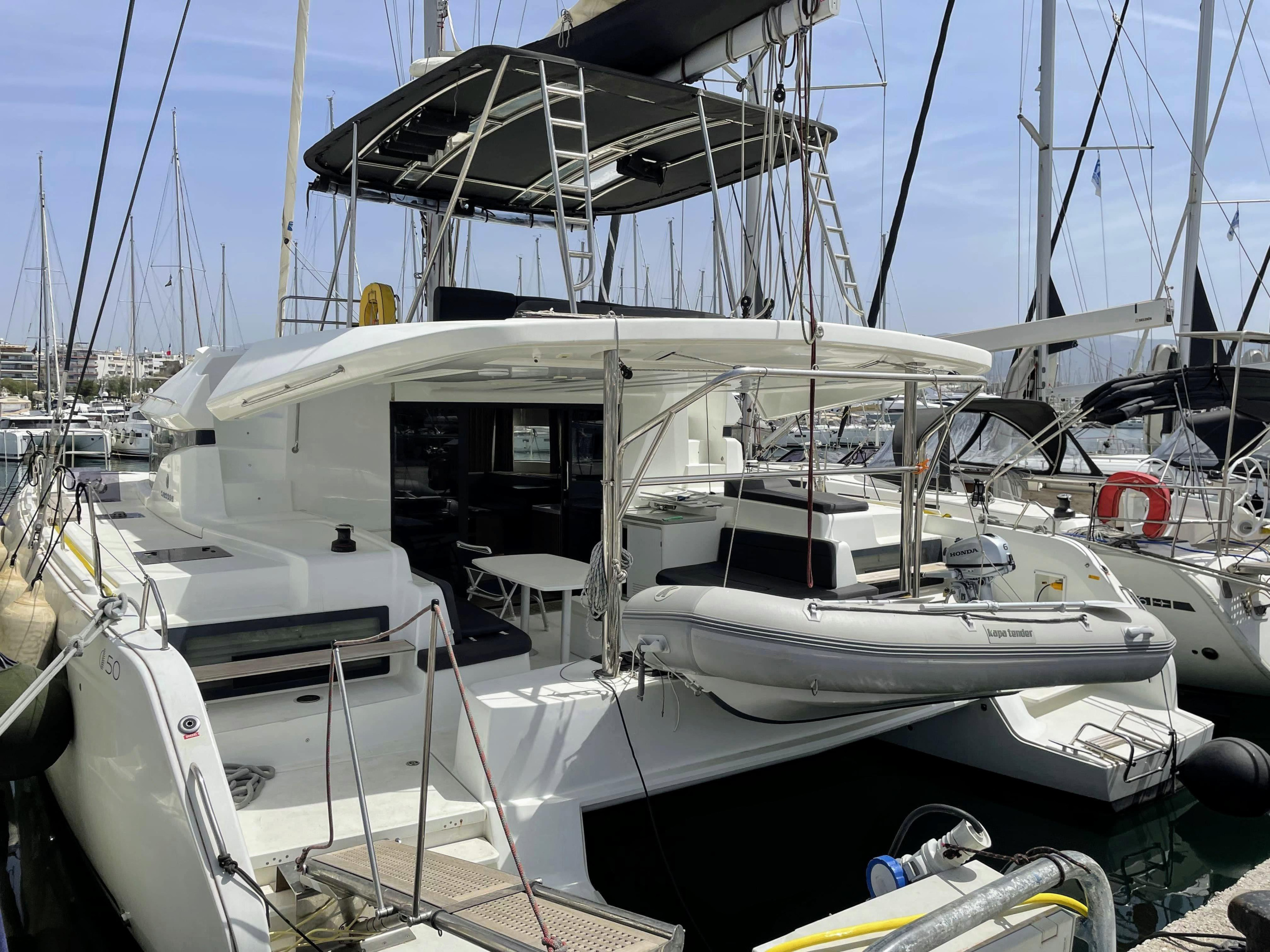Lagoon 50 — photo 5