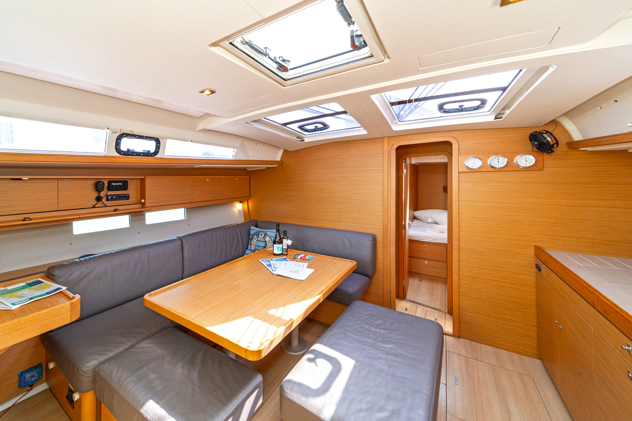 Dufour 460 GL — photo 15