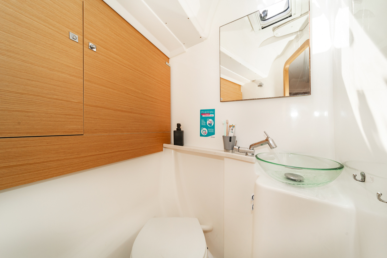 Dufour 460 GL — photo 19