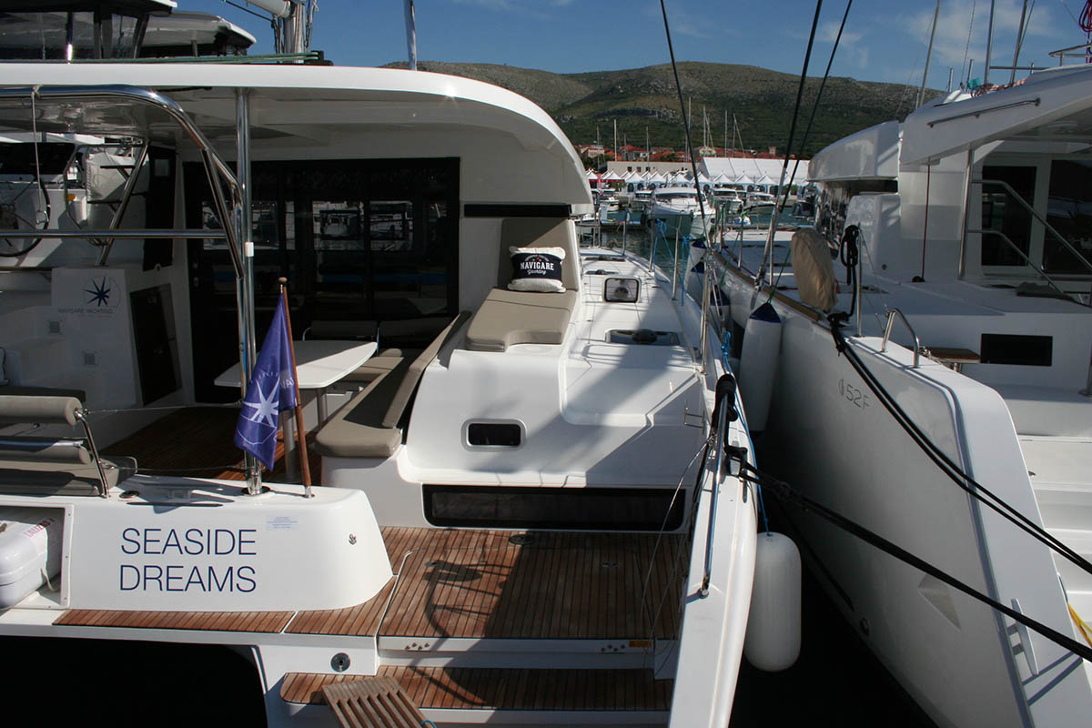 Lagoon 42 - 4 + 2 cab. — photo 4