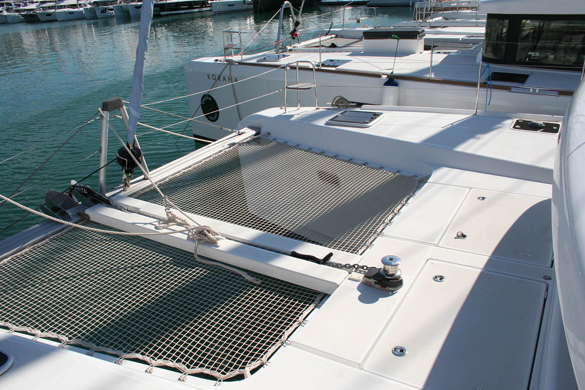 Lagoon 42 - 4 + 2 cab. — photo 14