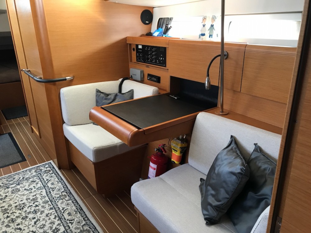 Sun Odyssey 409 — photo 6