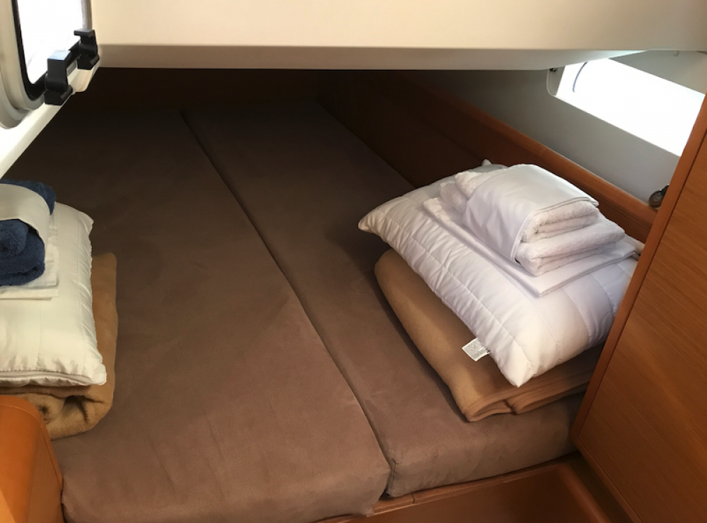 Sun Odyssey 409 — photo 11