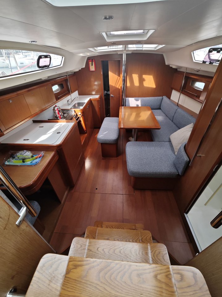 Oceanis 40 — photo 22