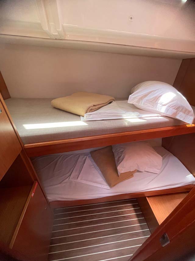 Bavaria C50 Holiday - 5 cab. — photo 13