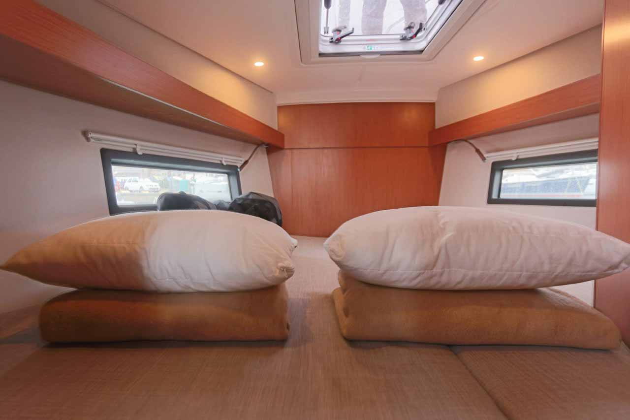 Bavaria C38 — photo 11
