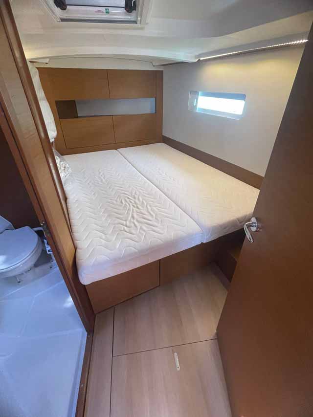 Sun Odyssey 410 - 3 cab. — photo 6