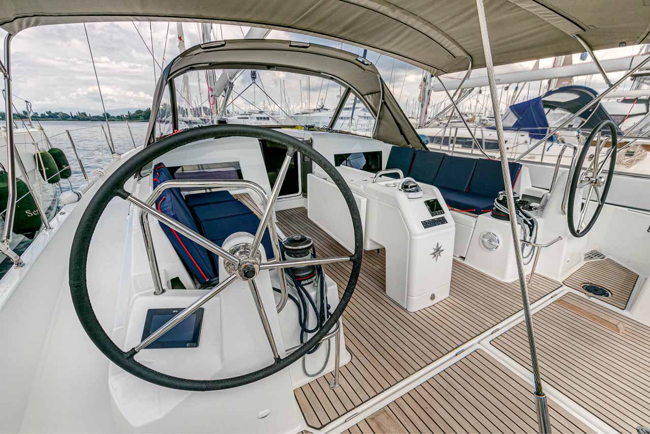 Sun Odyssey 490 - 5 cab. — photo 7
