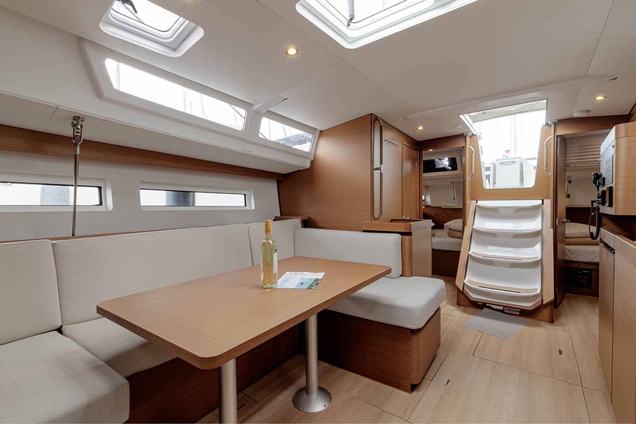 Sun Odyssey 490 - 5 cab. — photo 13