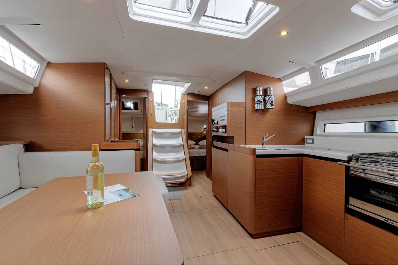 Sun Odyssey 490 - 5 cab. — photo 14