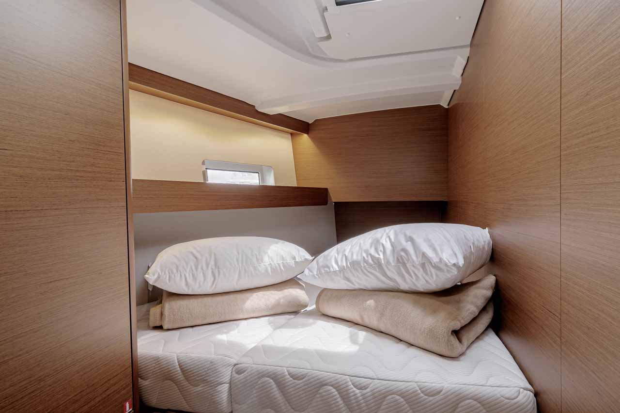 Sun Odyssey 490 - 5 cab. — photo 16