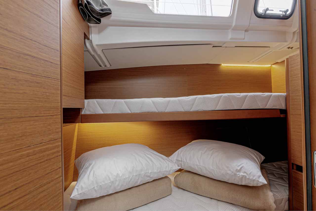 Sun Odyssey 490 - 5 cab. — photo 18