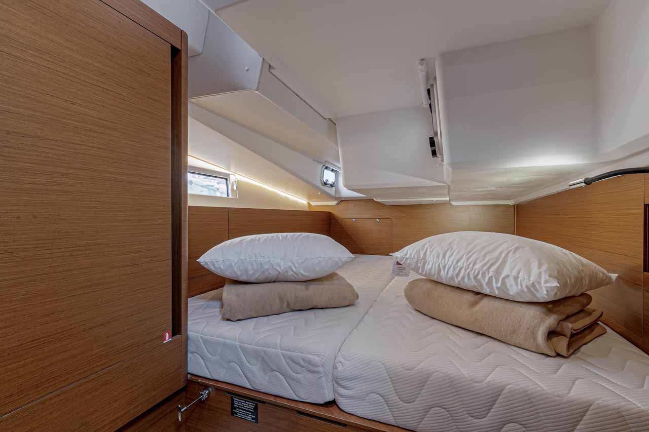 Sun Odyssey 490 - 5 cab. — photo 20