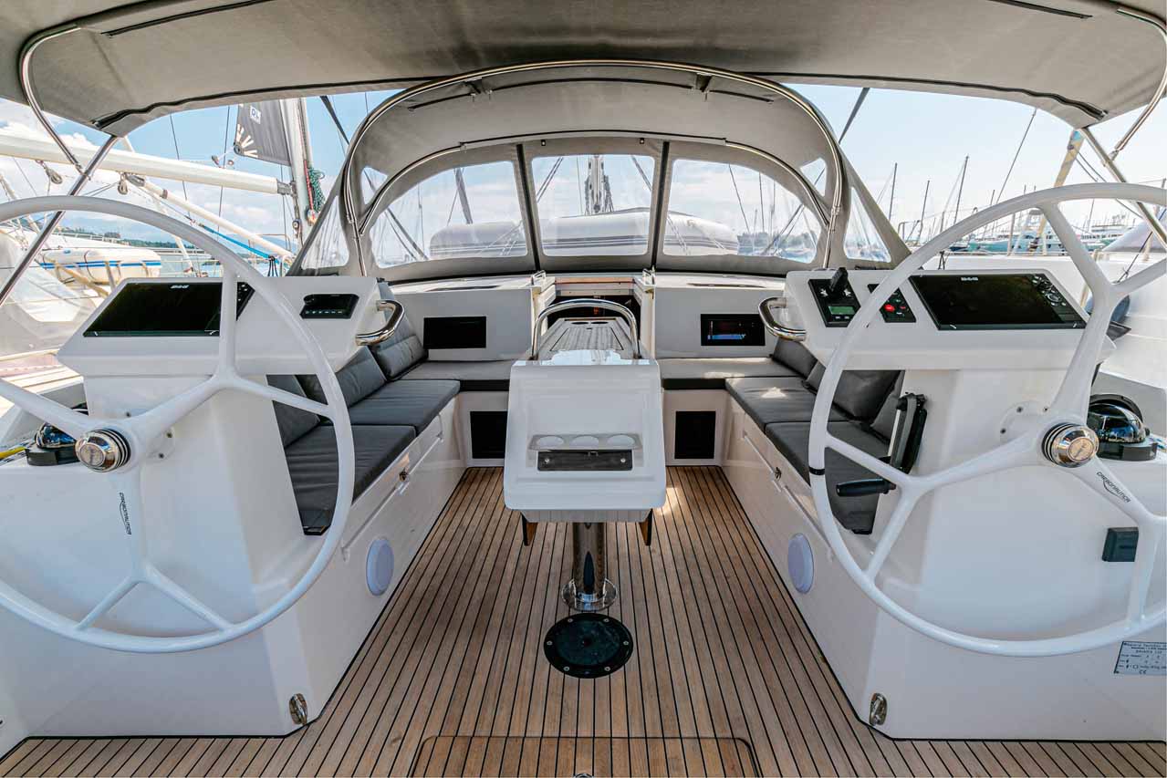 Bavaria C45 - 4 cab. — photo 6