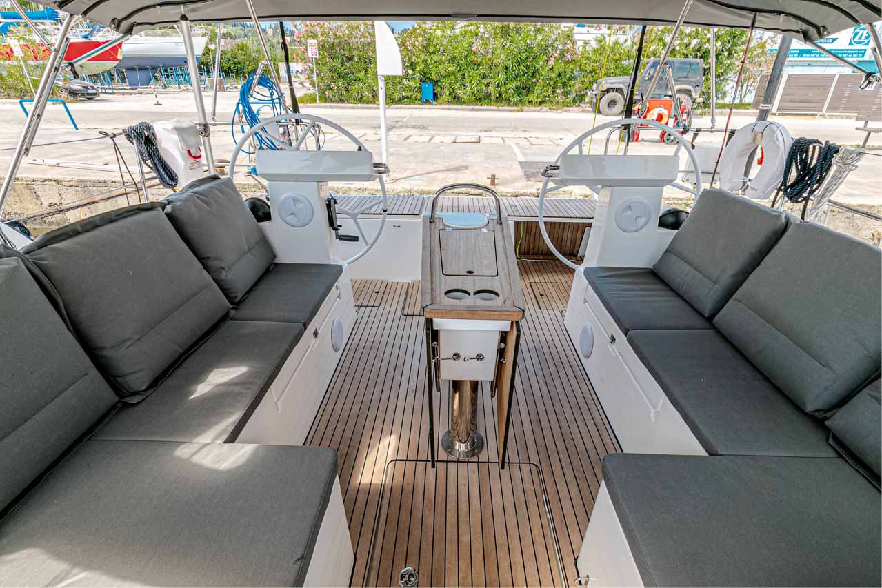Bavaria C45 - 4 cab. — photo 9