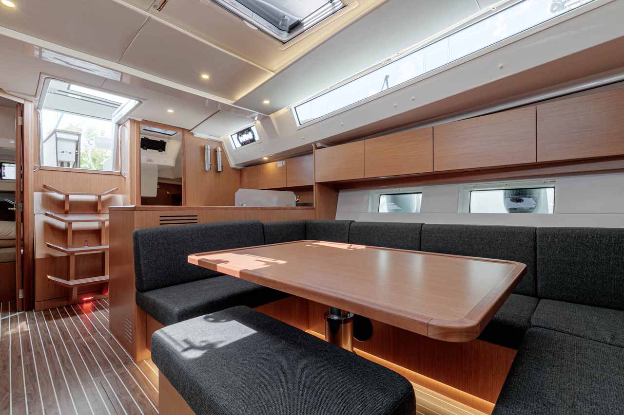 Bavaria C45 - 4 cab. — photo 13