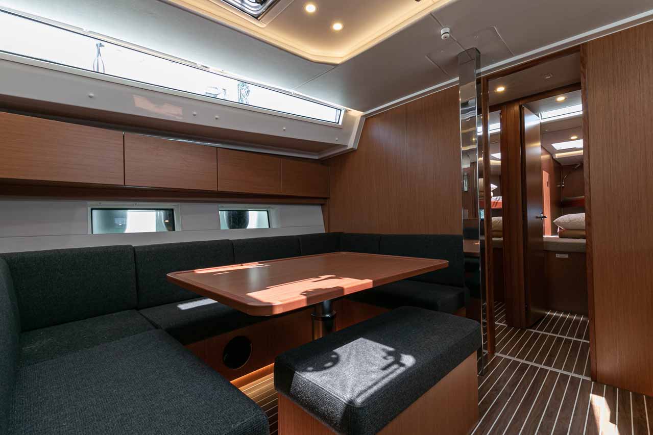 Bavaria C45 - 4 cab. — photo 14