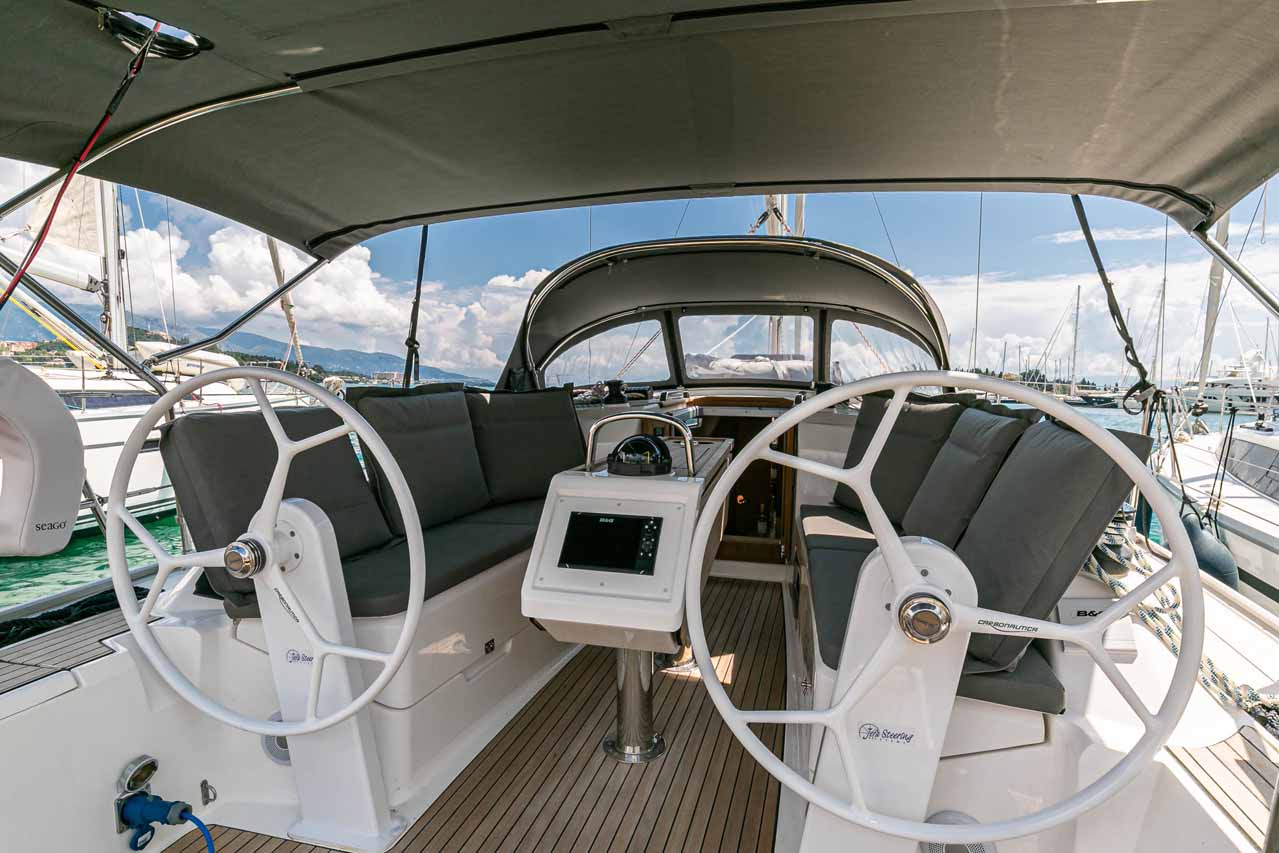 Bavaria Cruiser 34 — photo 8