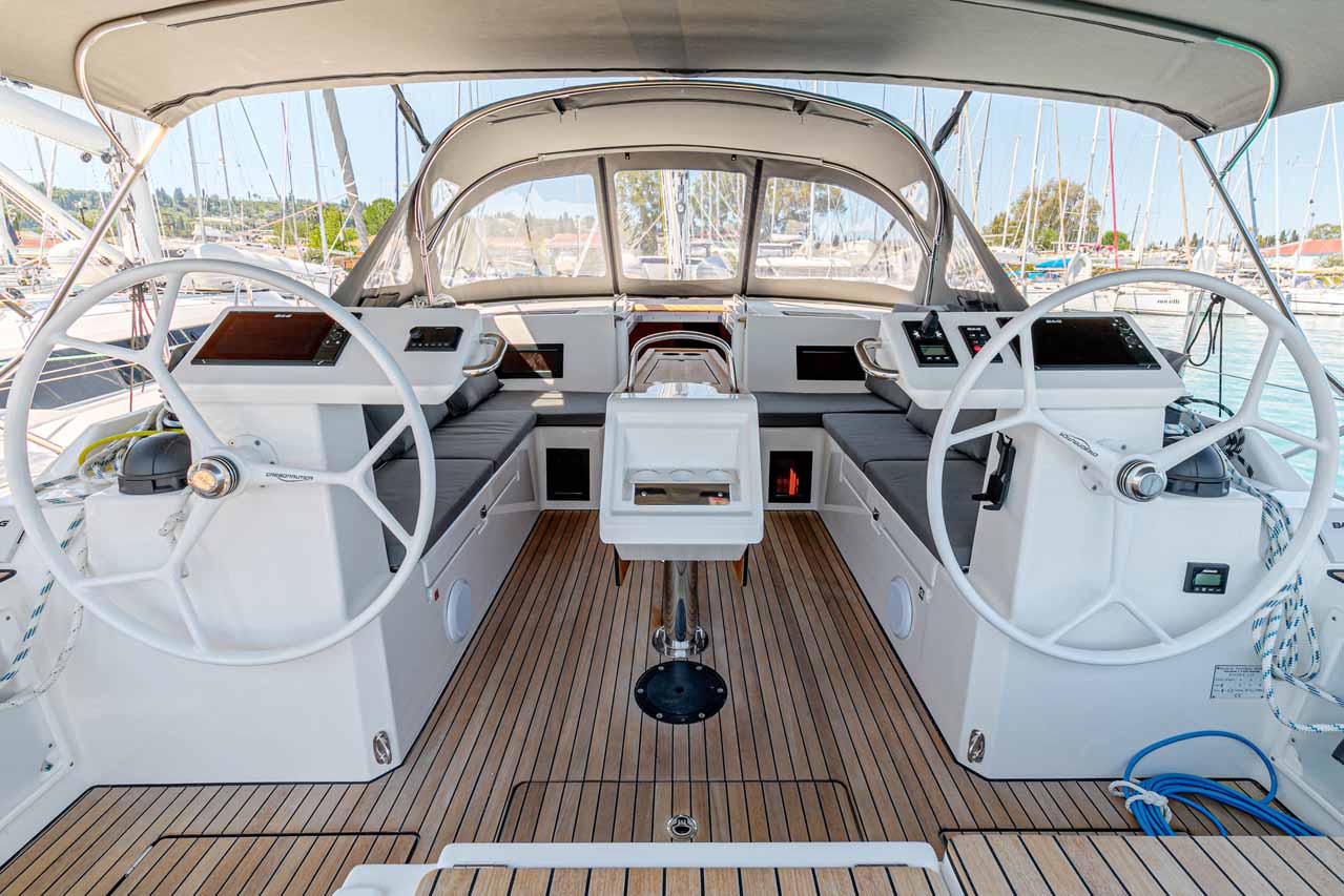 Bavaria C45 - 4 cab. — photo 6