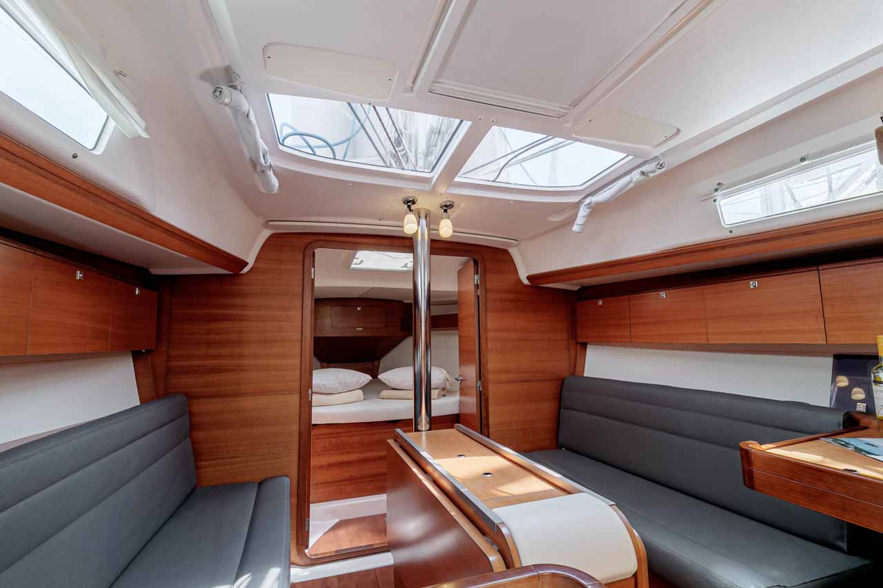 Dufour 350 GL — photo 9