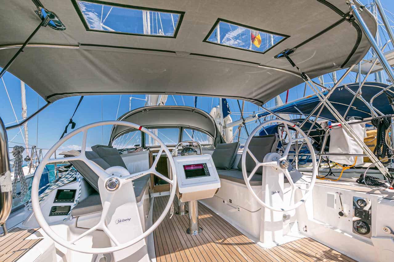 Bavaria Cruiser 34 — photo 6