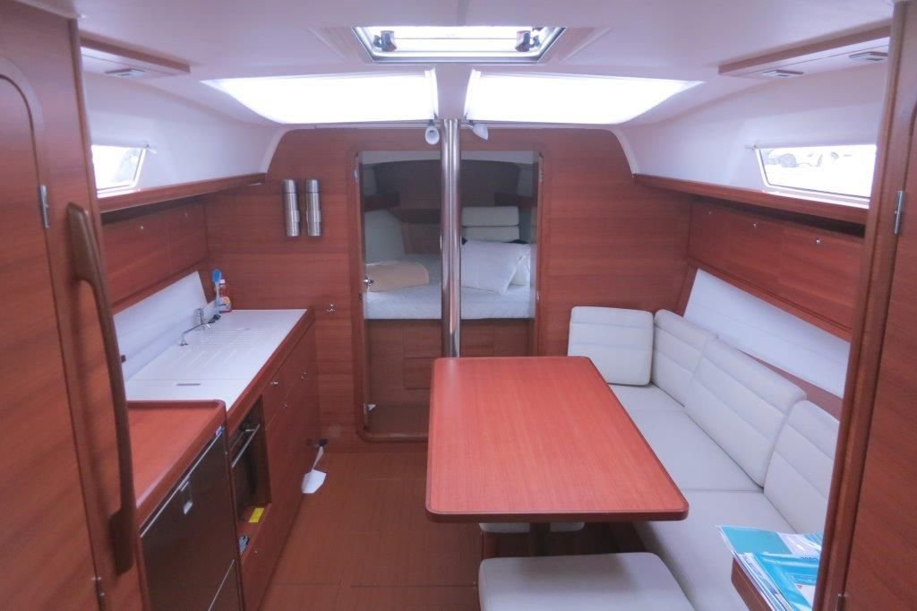 Dufour 382 GL — photo 5