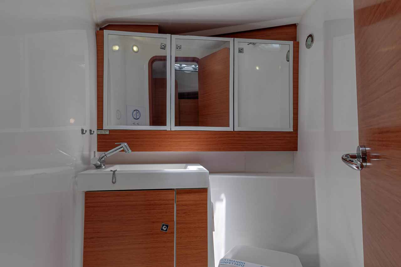 Dufour 412 — photo 16