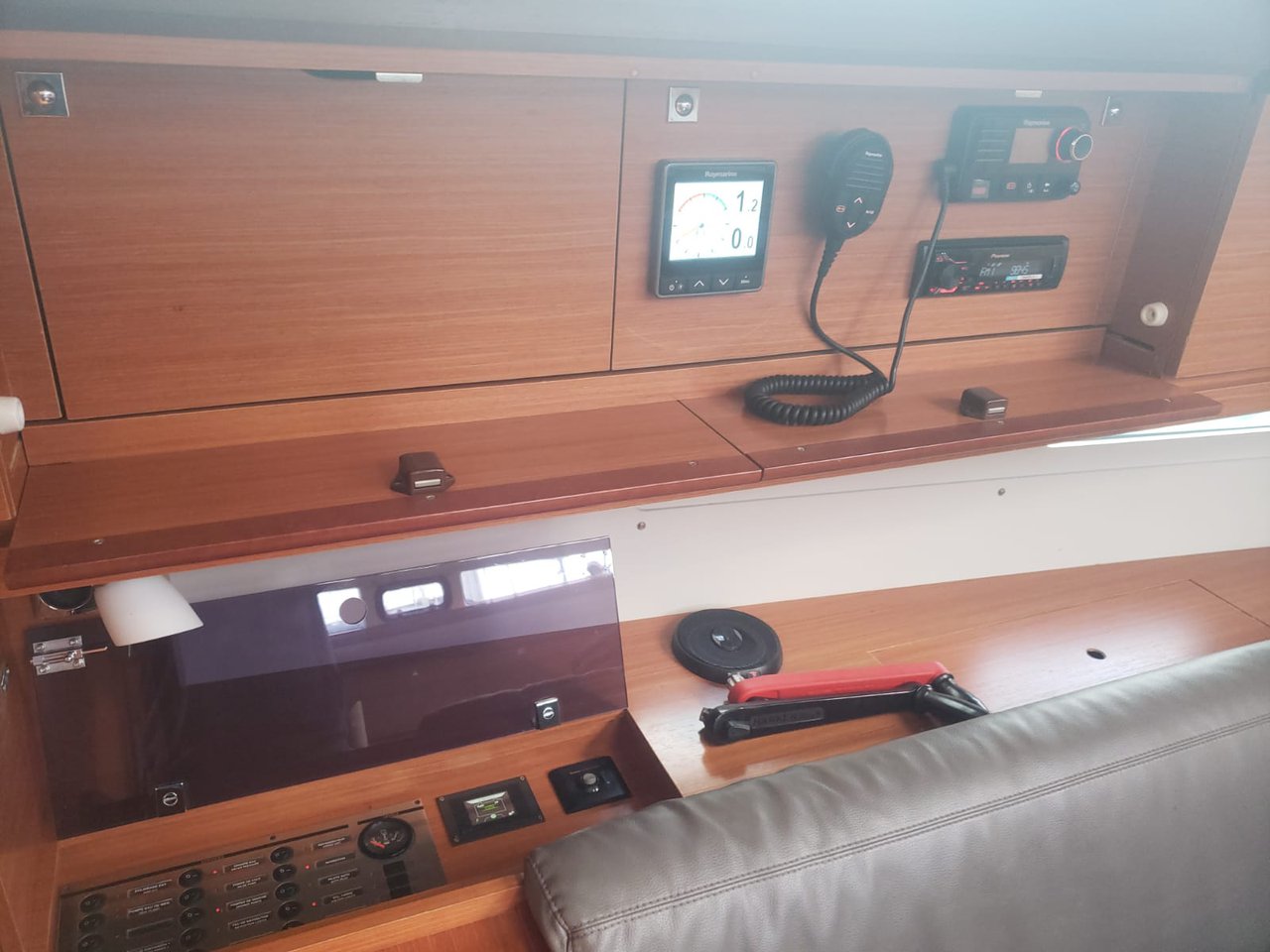 Dufour 460 GL — photo 6