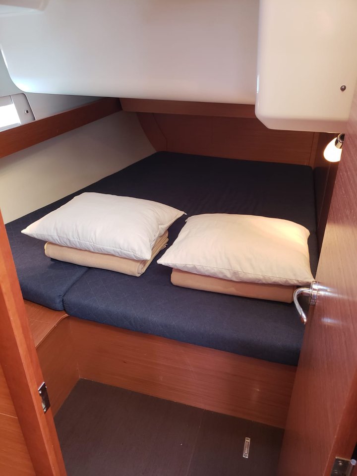 Dufour 460 GL — photo 9