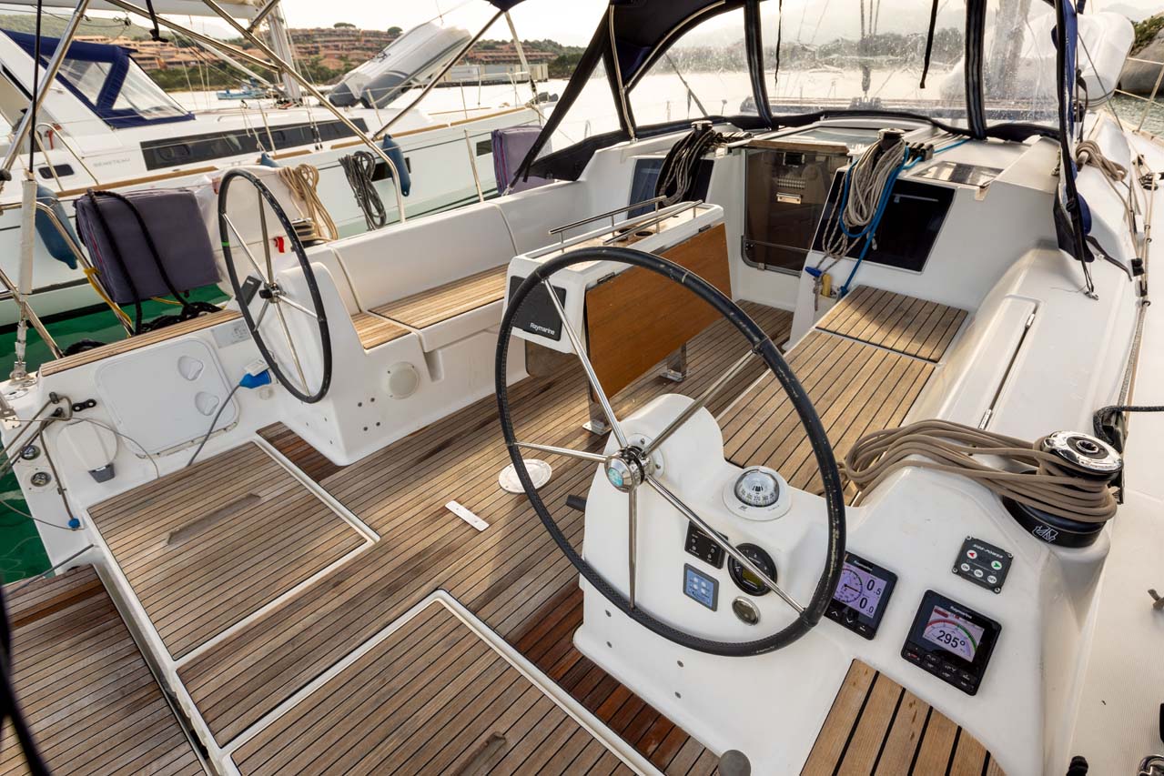 Dufour 382 GL — photo 6
