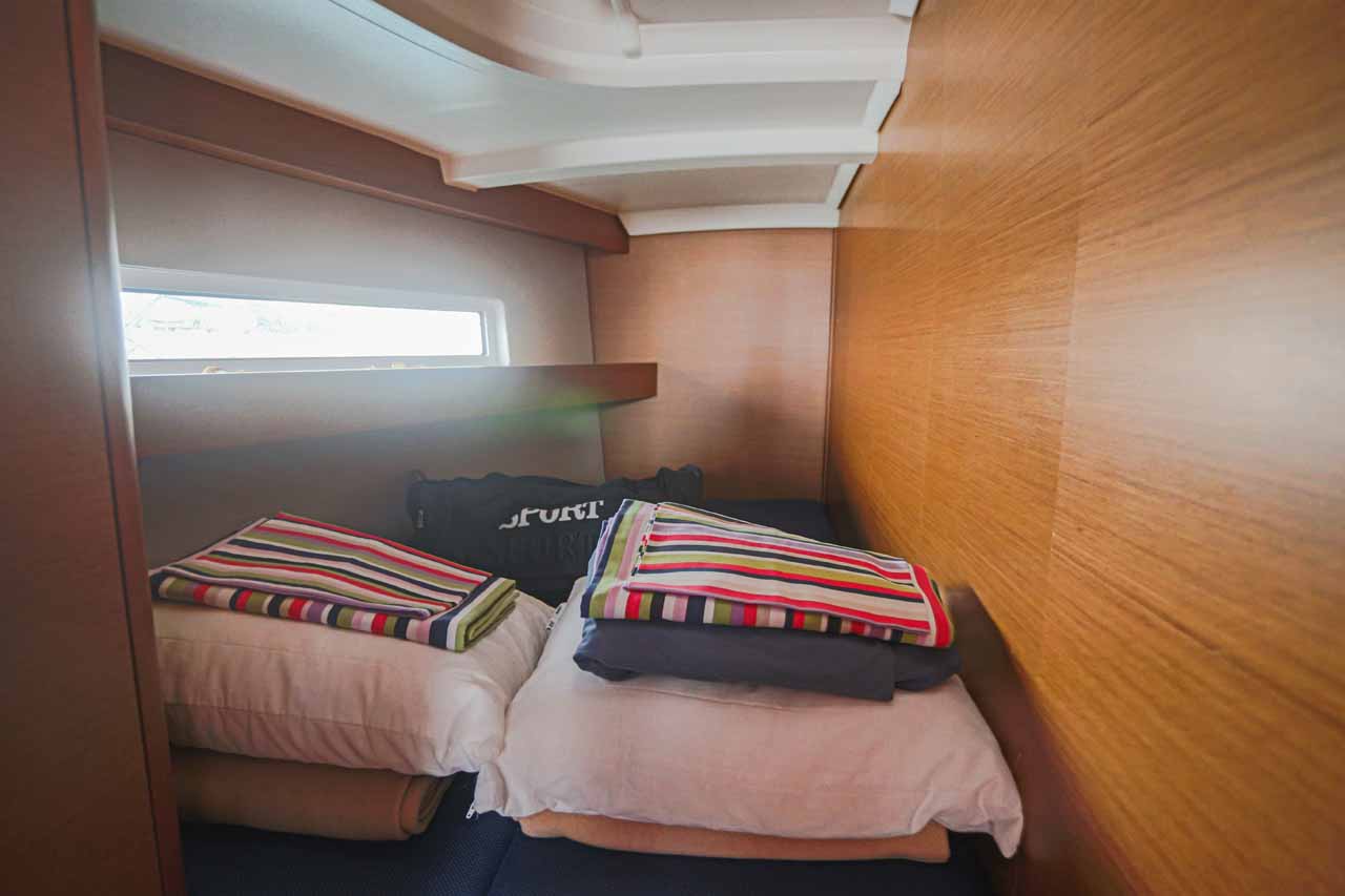 Sun Odyssey 440 - 4 cab. — photo 12