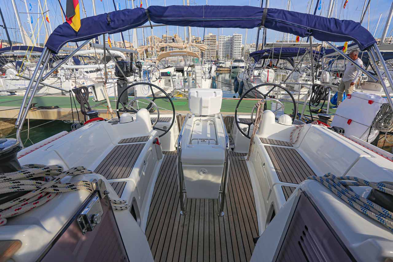 Sun Odyssey 419 - 3 cab. — photo 4